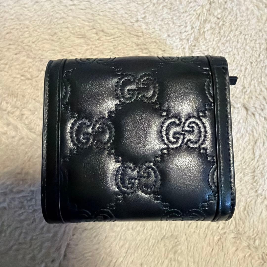 GUCCIコンパクトウォレット