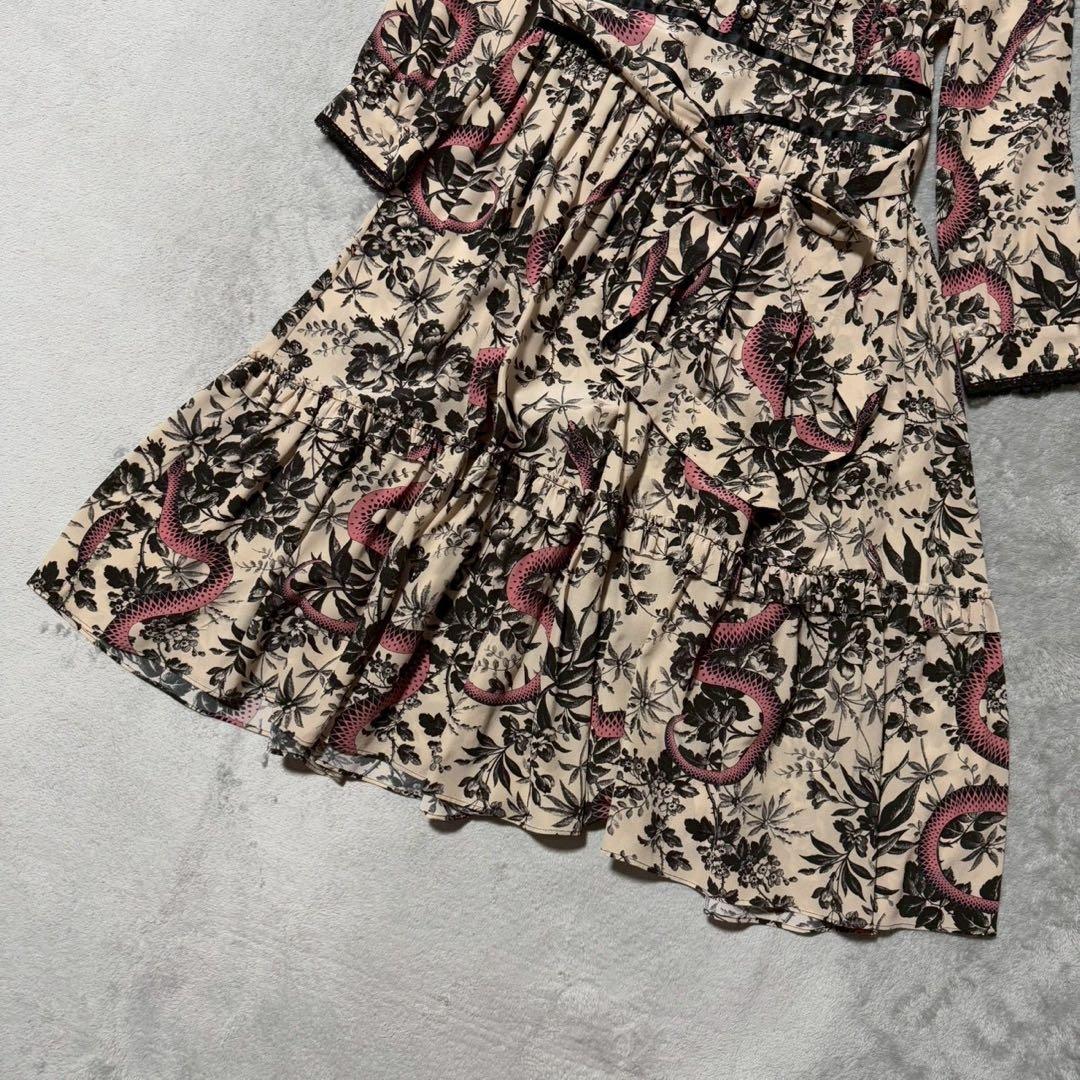 ワンピース GUCCI Flora Snake Print Silk Dress