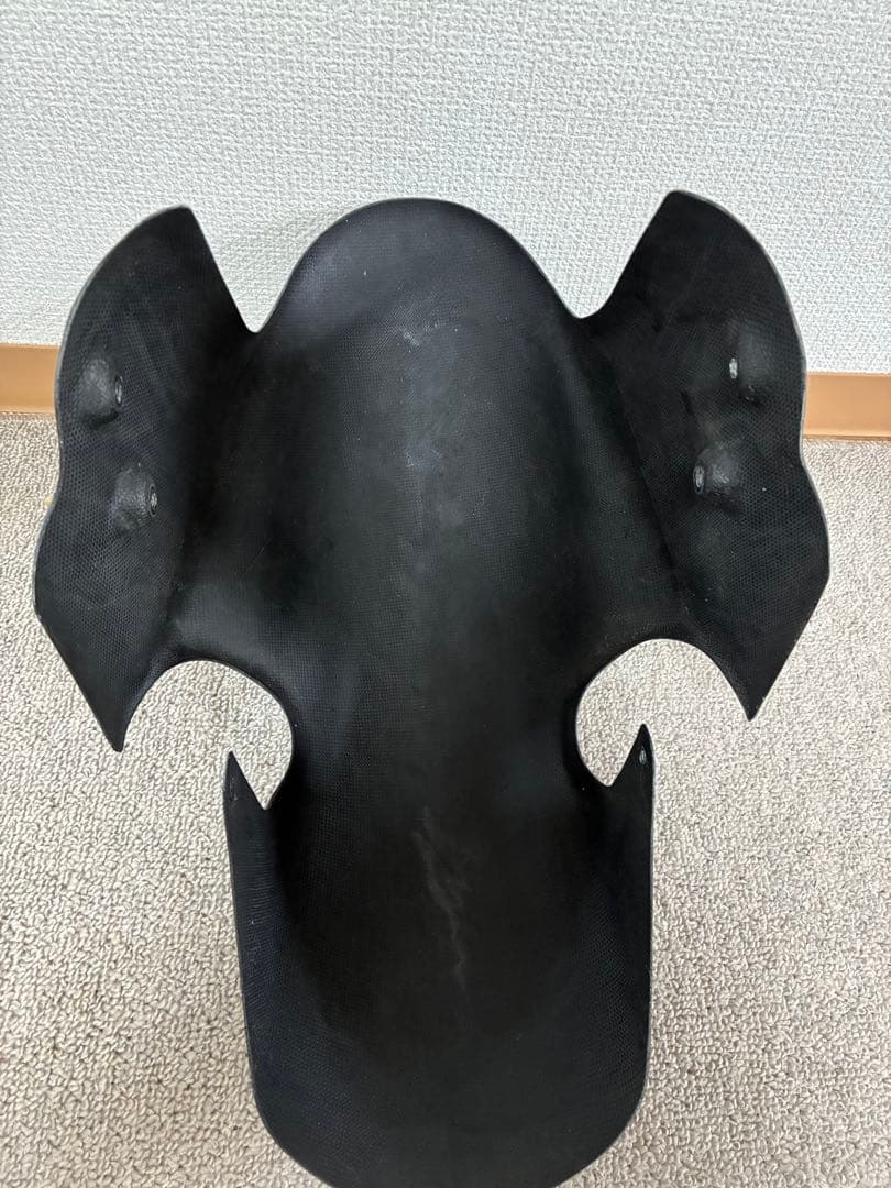 新型隼◯マジカルレーシング◯綾織カーボンフロントフェンダー◯美品◯2021〜