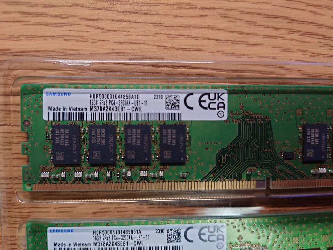 勤*人様 Samsung 16GB DDR4 2400MHz メモリ2枚 32g