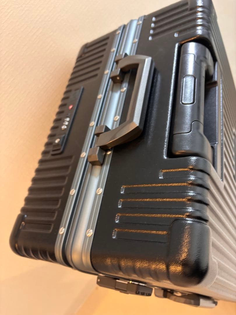 魔法小屋 スーツケース キャリーケース