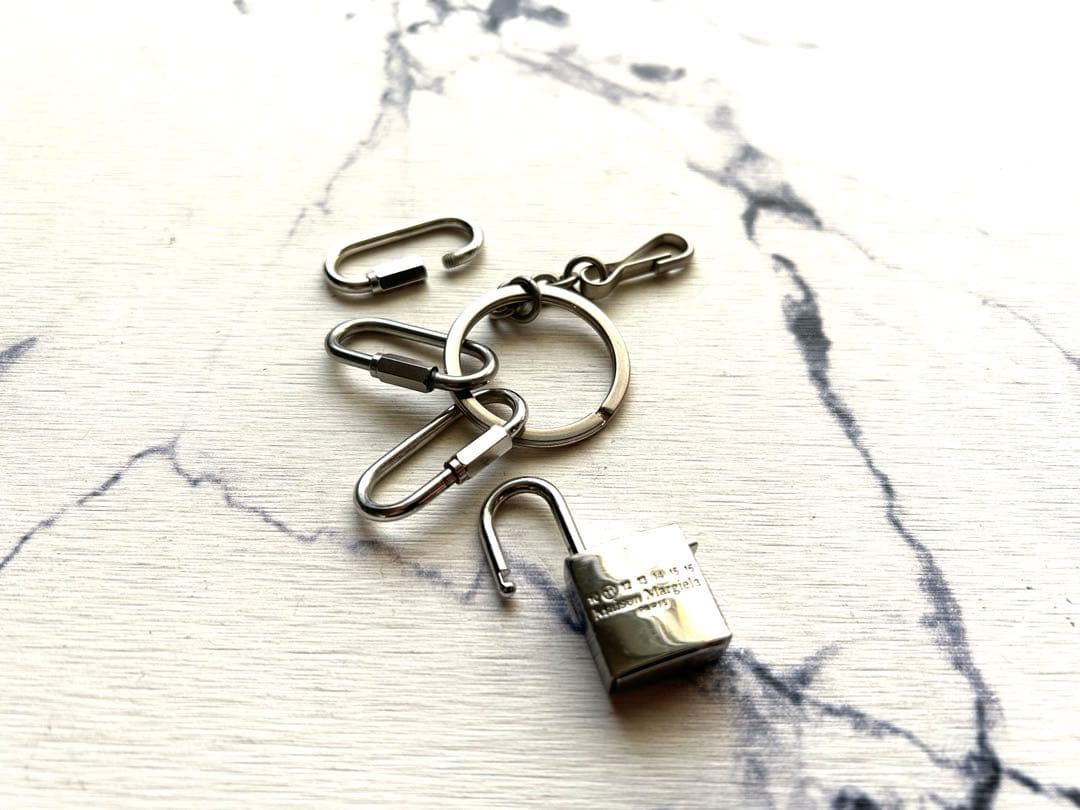 初期【Maison Margiela】南京錠キーリング