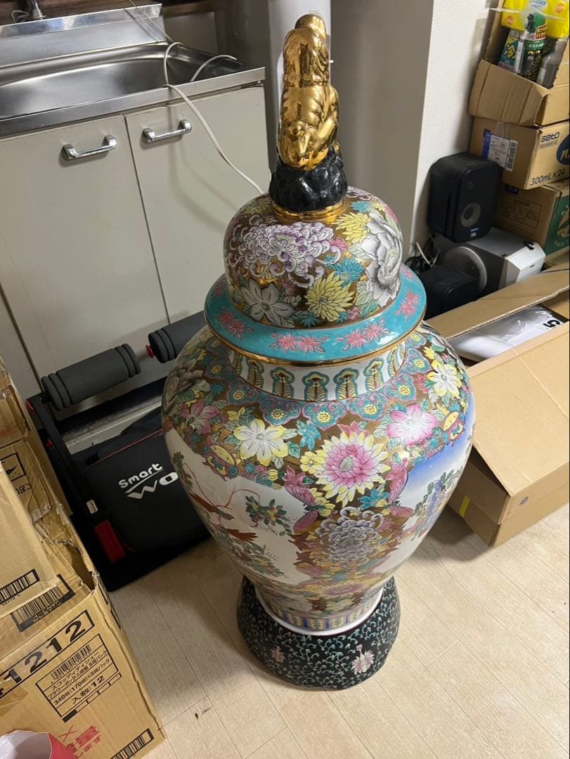 壺(中国アンテック美しい装飾)