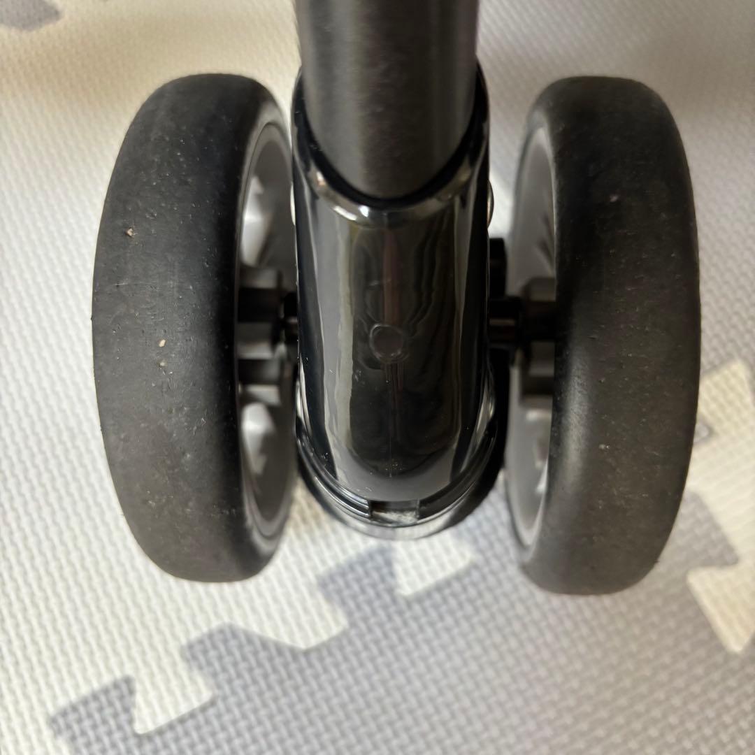 Combi コンビ　ツインスピンGC 2人乗りベビーカー　双子