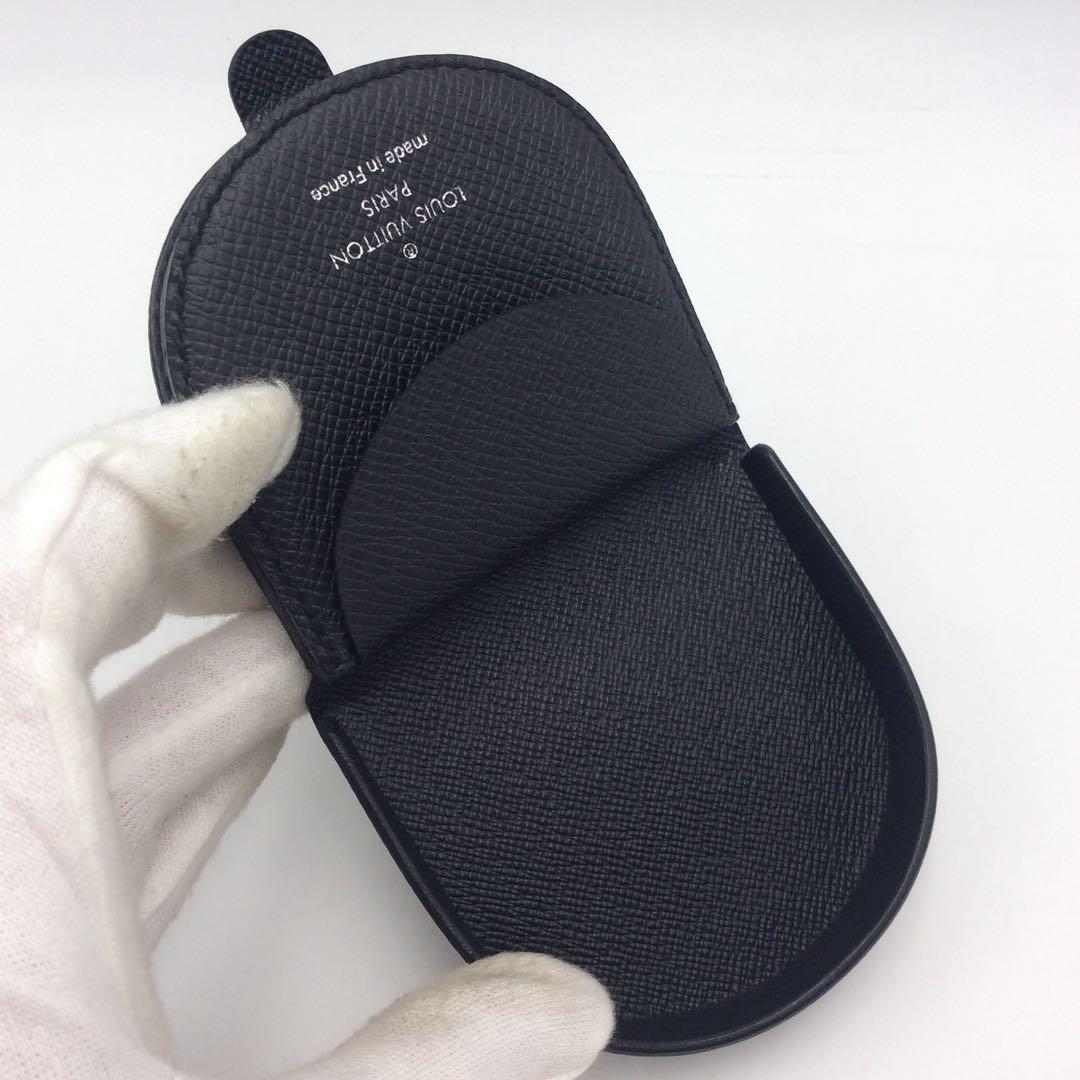 ルイヴィトン タイガ 黒 メンズ 小銭入れ ケース ポルトモネ キュベット