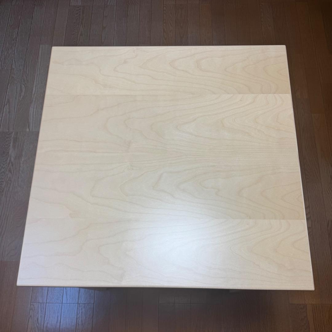 artek テーブル 81C (75×75) ナチュラルラッカー