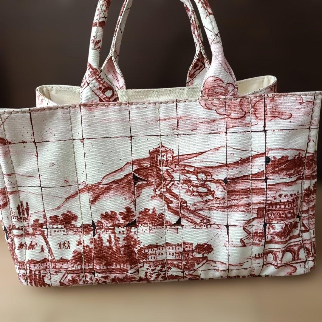 美品　ギャランティ有　PRADA　プラダ カナパ ラージトート
