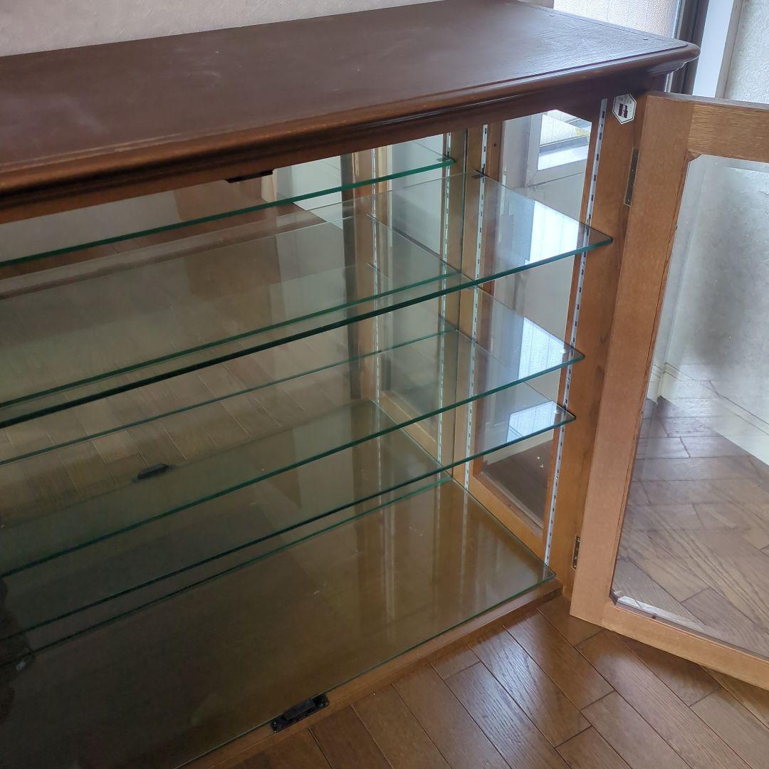 ガラスケース　飾り棚 ガラス　ショーケース　木製キャビネット　キャビネット　丸川