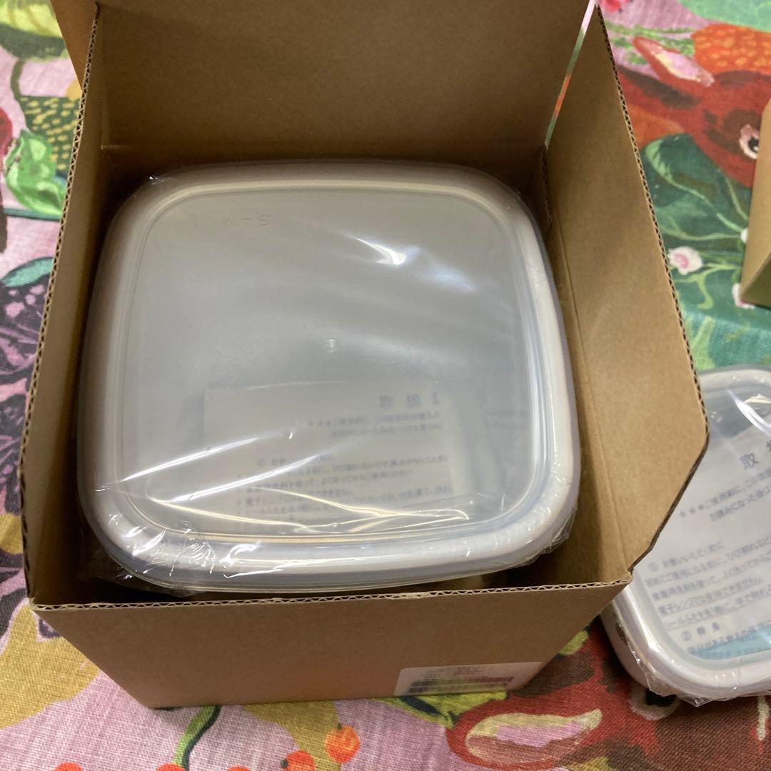 (新品・貴重)ミナペルホネン容器