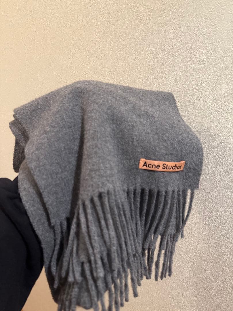 acnestudios マフラー