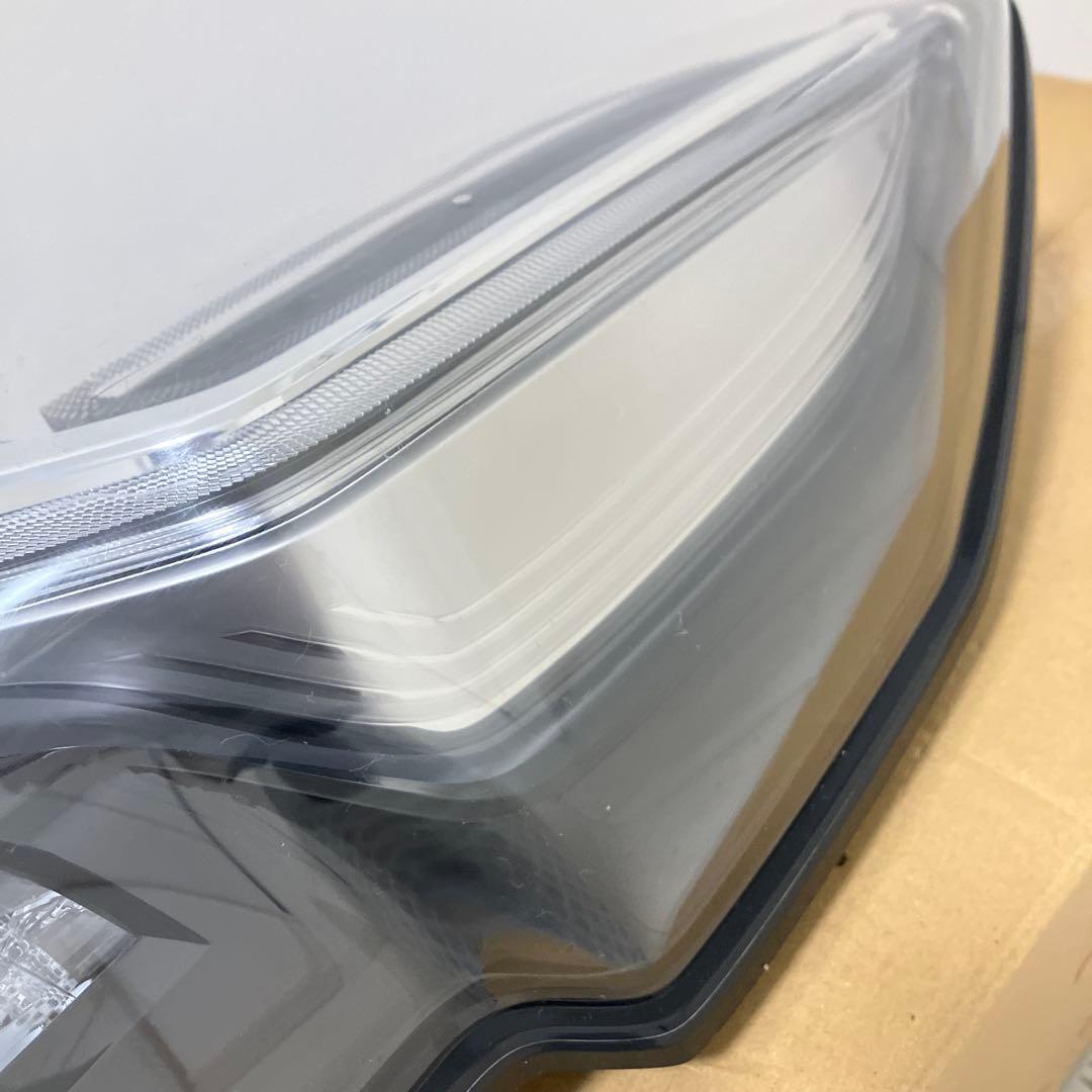 NBOX　カスタム　JF3　右テール　純正　N-BOX　ICHIKOH　D186