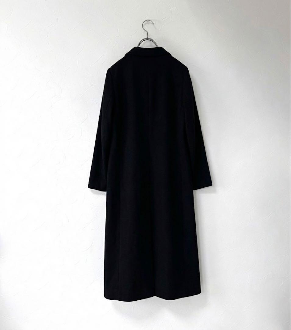 IENAイエナ／軽暖Vネックデザインロングノーカラーコート ブラック黒