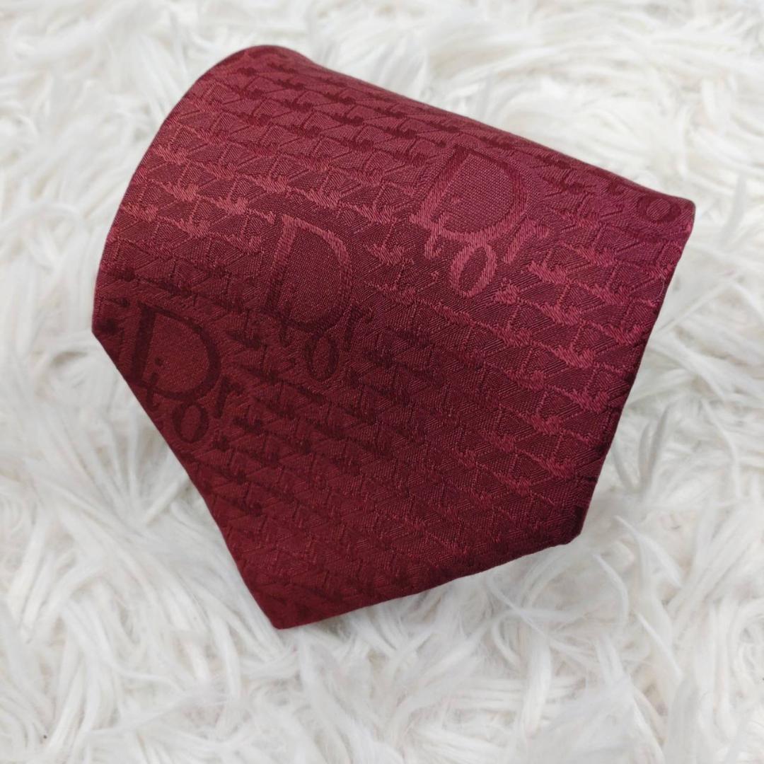 クリスチャンディオール 高級シルクネクタイ 総柄（Diorロゴ） ダークレッド