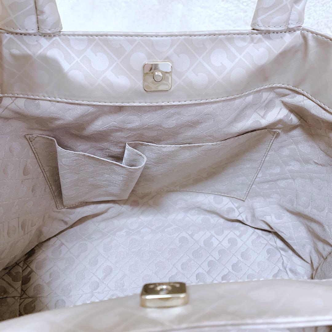 【メルチ】極美品 ゲラルディーニ ソフティ レザーハンドル トートバッグ