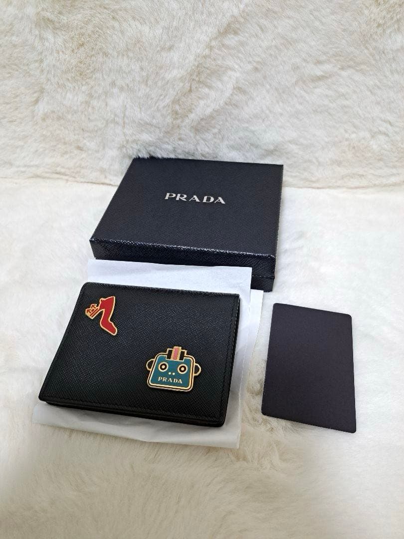 ✨極美品　希少　レア✨プラダ　二つ折り　ロボット　サフィアーノ　バイカラー