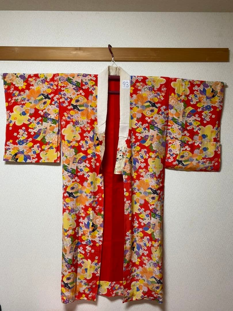 No.93正絹アンティーク子供着物着丈121.5センチ裄丈60センチ