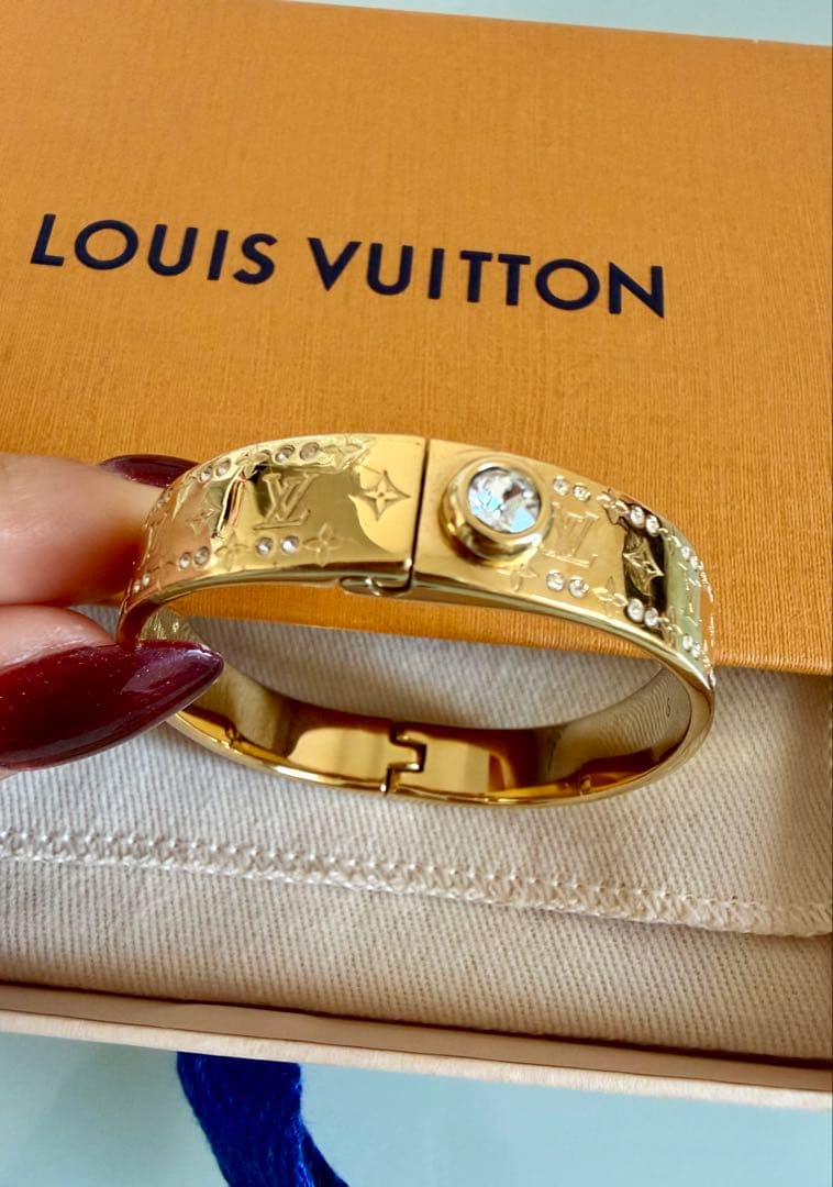 ルイヴィトン リジッド ナノグラム ストラス ブレスレット ゴールド バングル