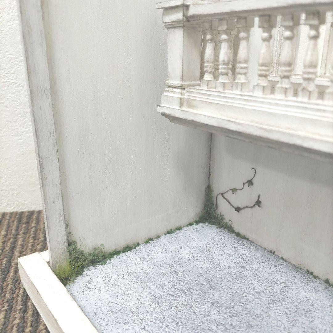 ミニチュア　裏庭　ドールハウス