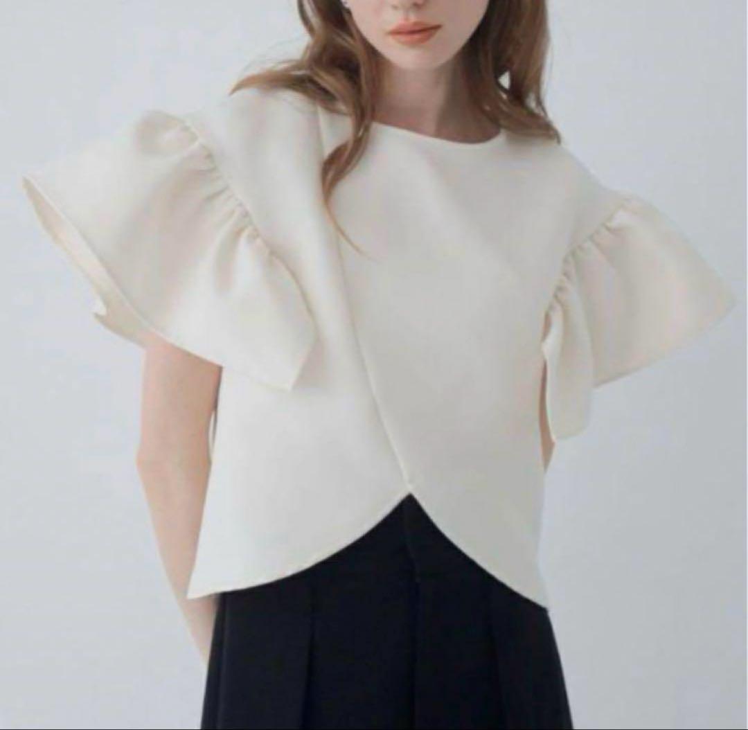 【最安値】メゾン ド ドルチェ リリートップス フィオーレトップス