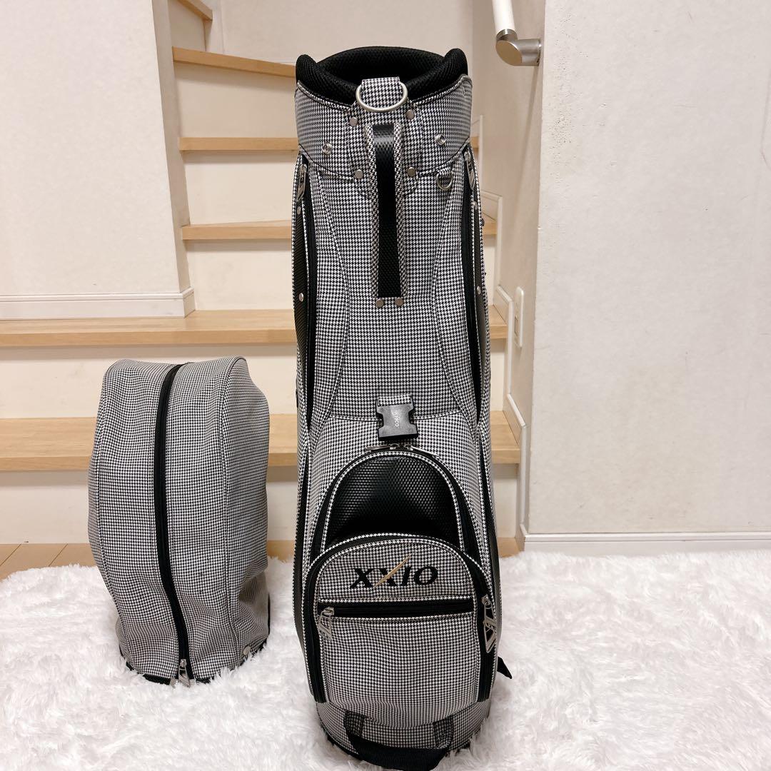 XXIOゼクシオ メンズ 大型キャディバッグ 千鳥格子柄 トラベルカバー付属