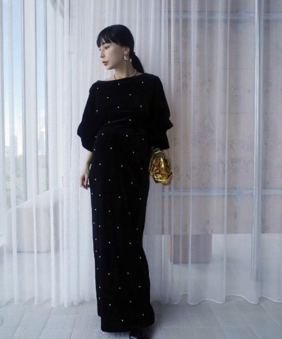 【uuu】Ameri BACK OPEN VELOUR DRESS