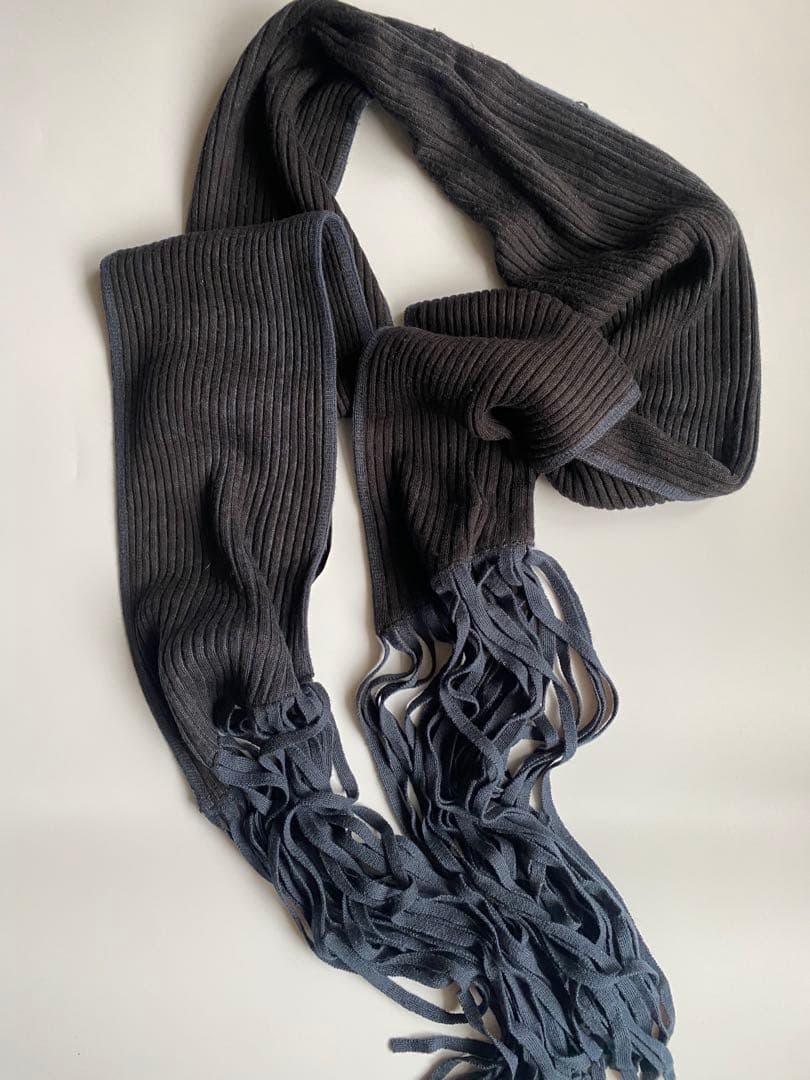 john varvatos マフラー