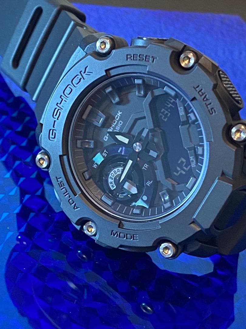 専用出品です。【 名品 ほぼ新品 】 GA-2200BB 電池新品10,000円