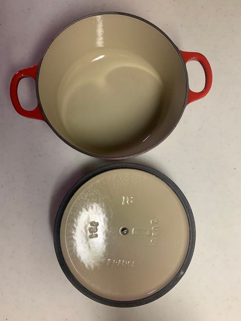 ル・クルーゼ　新品　箱無し