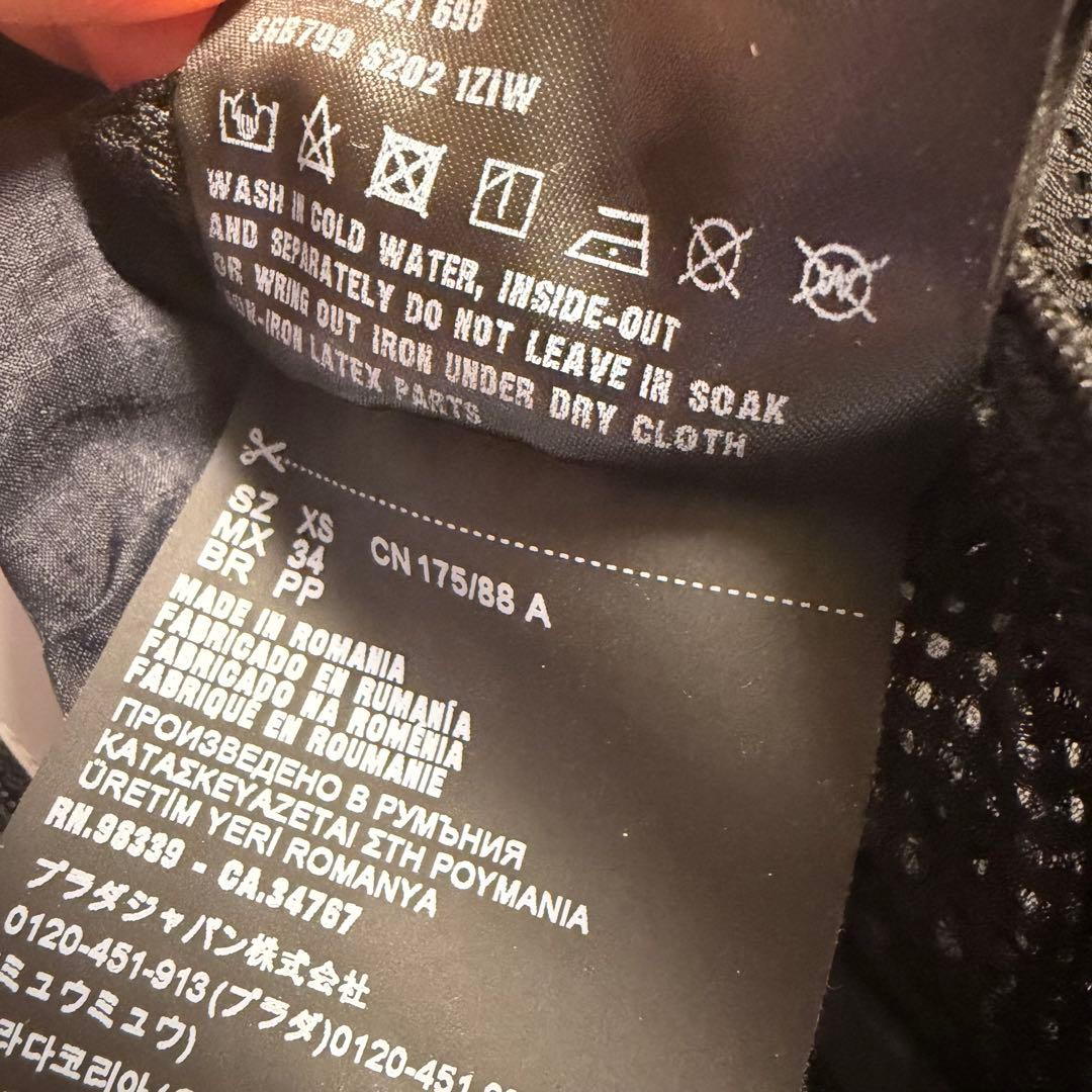 プラダ　リネアロッサ　スノーボードジャケット