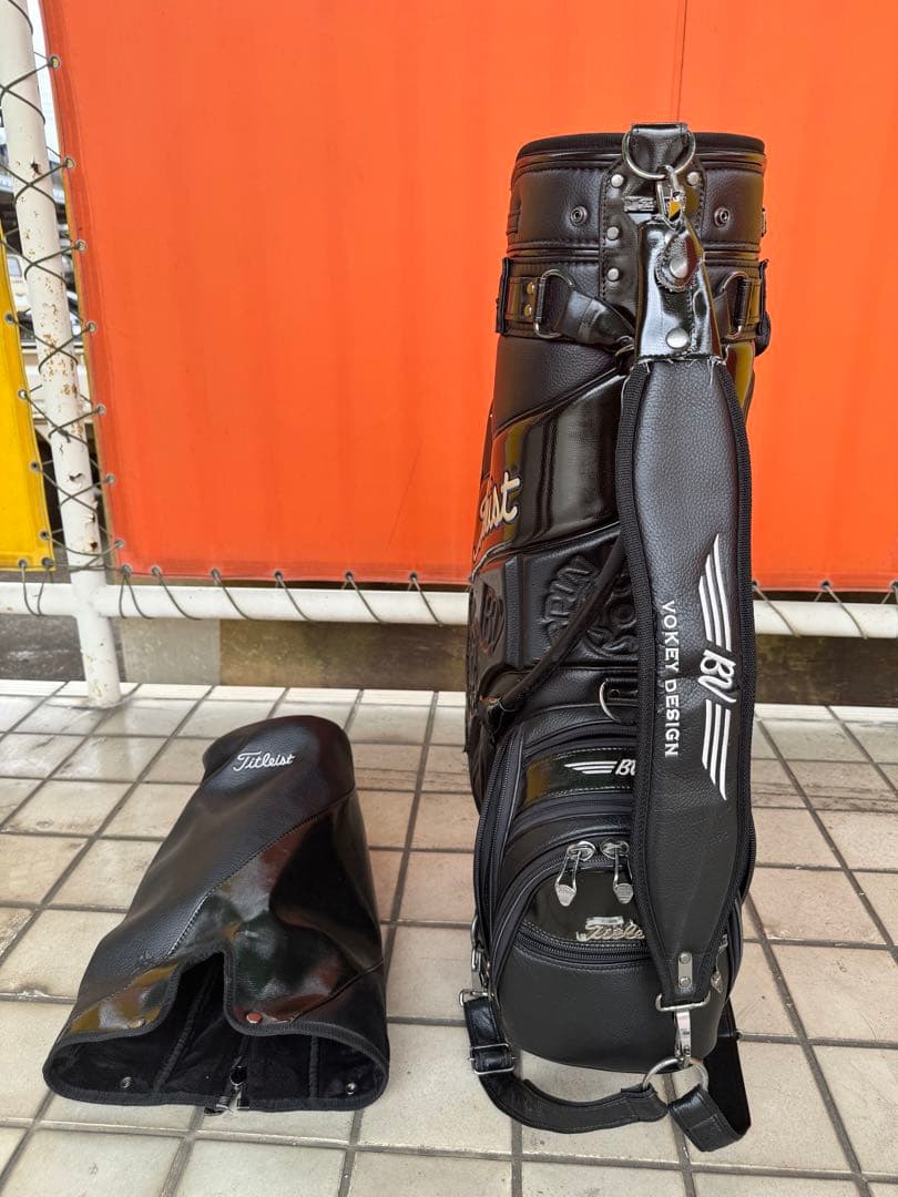 Titleist BV ブラックゴルフバッグ