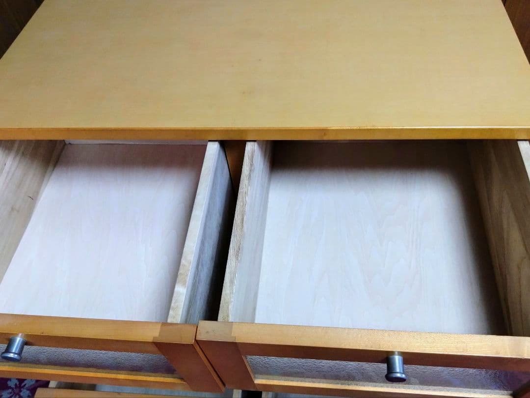 美品　イン・ザ・ルーム 8ドロワーチェスト キャスター付きで移動が楽！　引取り可