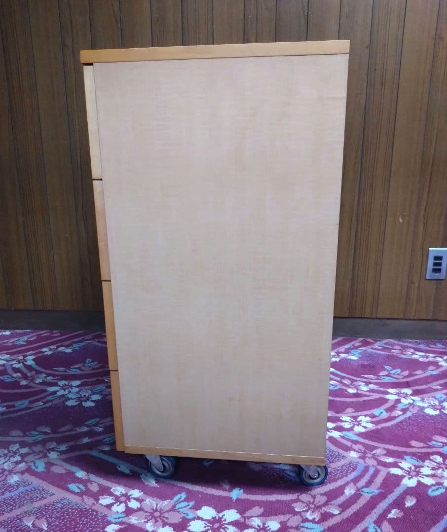 美品　イン・ザ・ルーム 8ドロワーチェスト キャスター付きで移動が楽！　引取り可