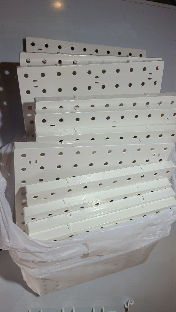 ホワイト 穴あきデザイン 収納トレイセット