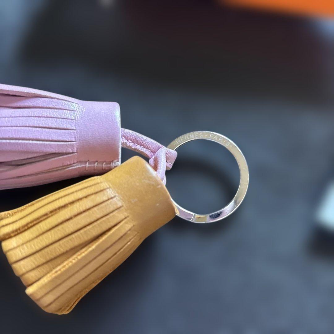 HERMES 美品　カルメン　ウノドス　キーホルダー