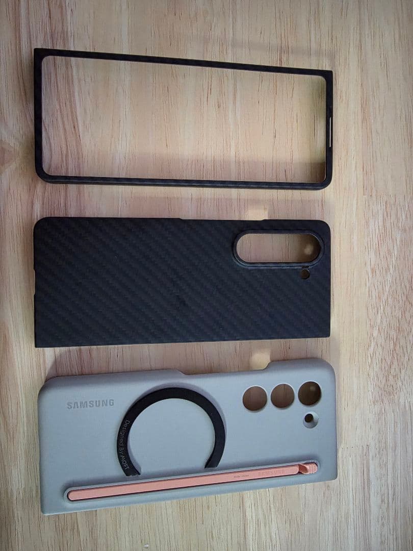 Galaxy z fold5 au simフリー