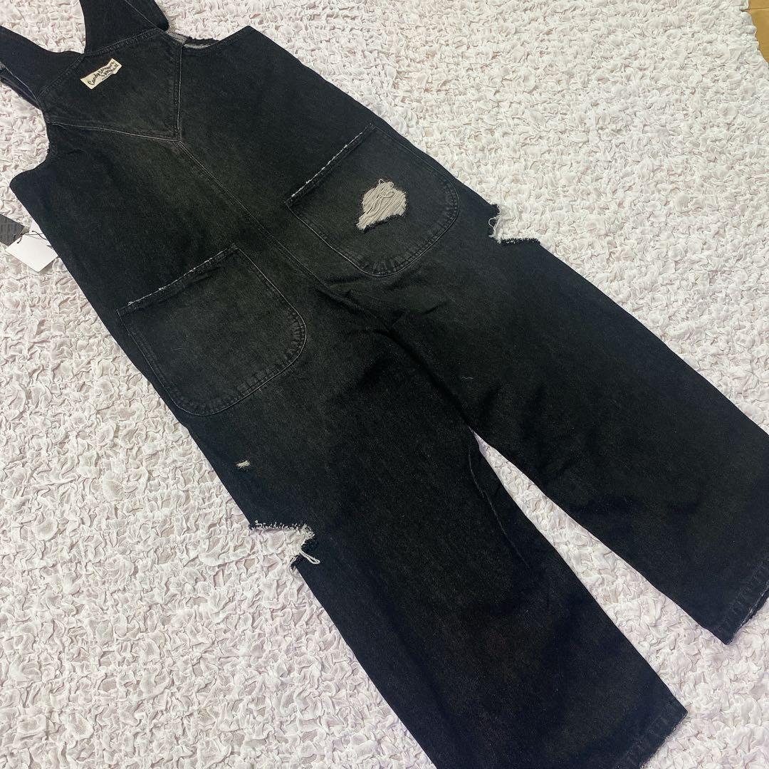 新品 完売品✩.*˚CANDY STRIPPER ダメージデニム サロペット 黒