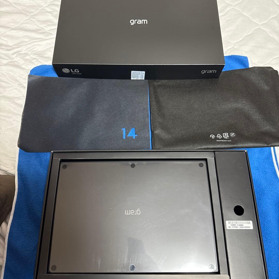 LG gram 14Z90P-KA55J ノートPC