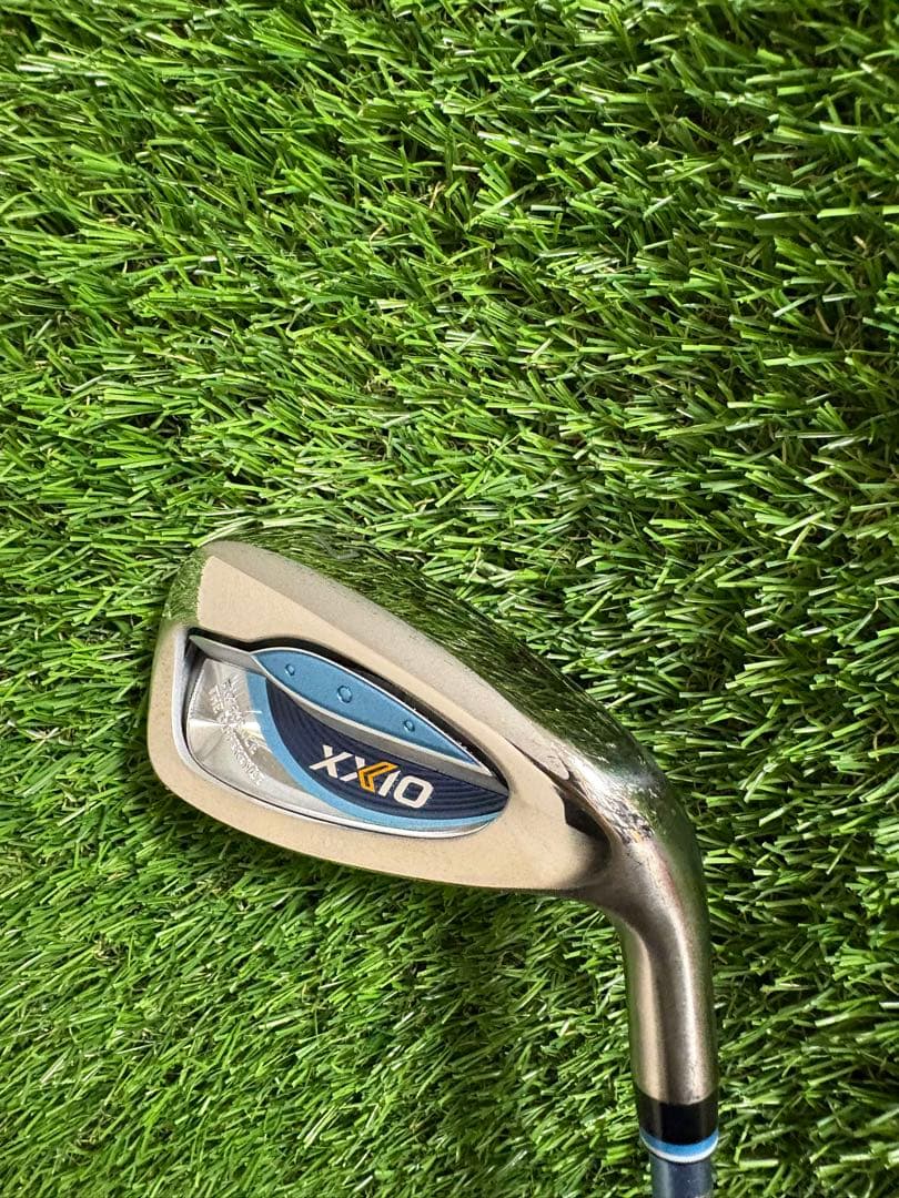 レディース綺麗め！ゼクシオ13 XXIO13 7番アイアンフレックスL