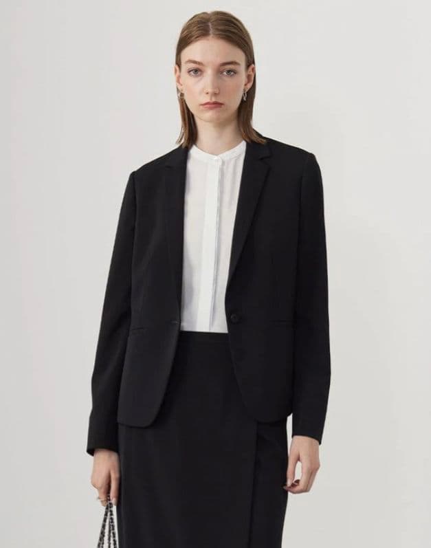 m*o様 接触冷感&紫外線カット　Fied テーラードジャケット、パンツスーツ