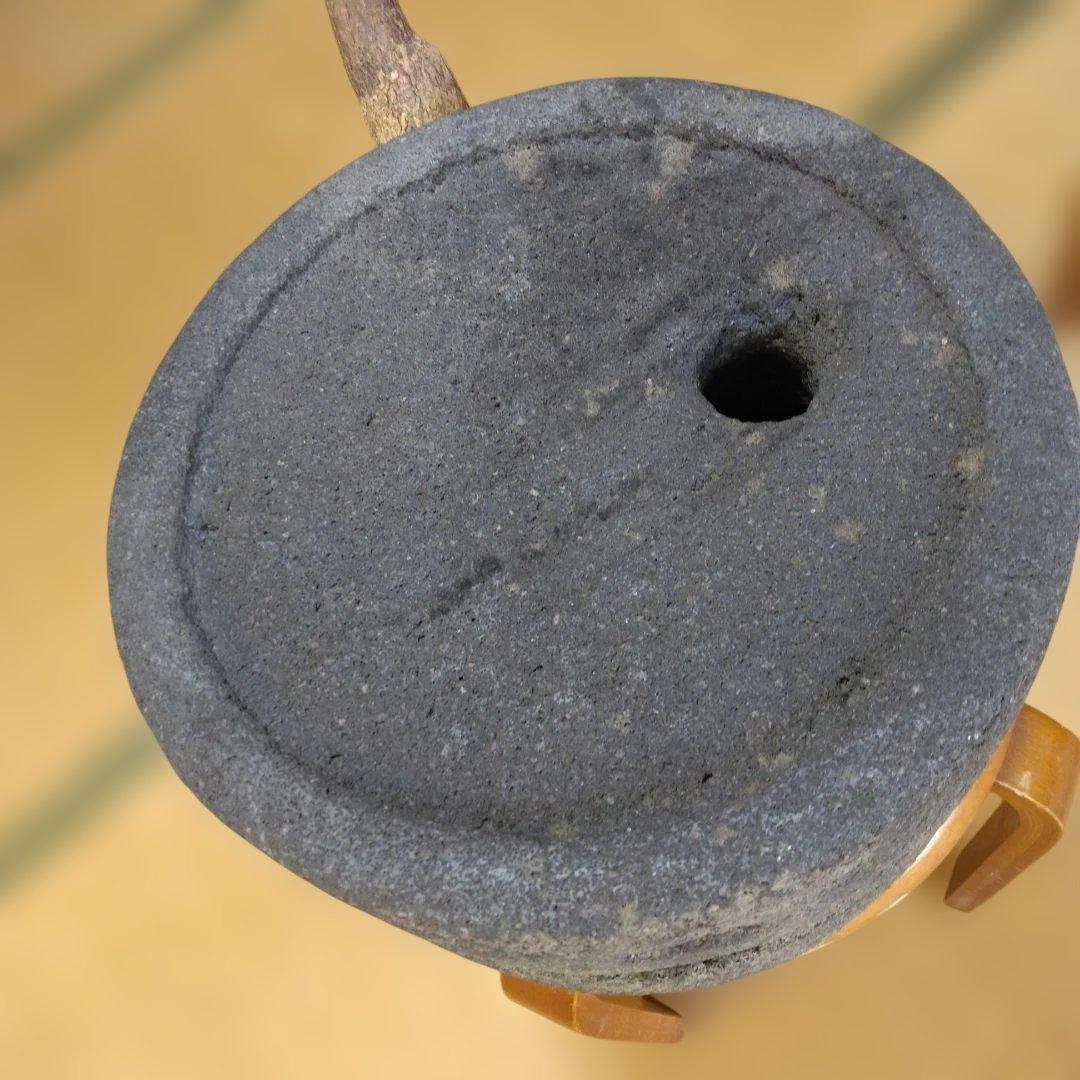 古い石臼-大正～昭和初期の臼-昭和オブジェ。