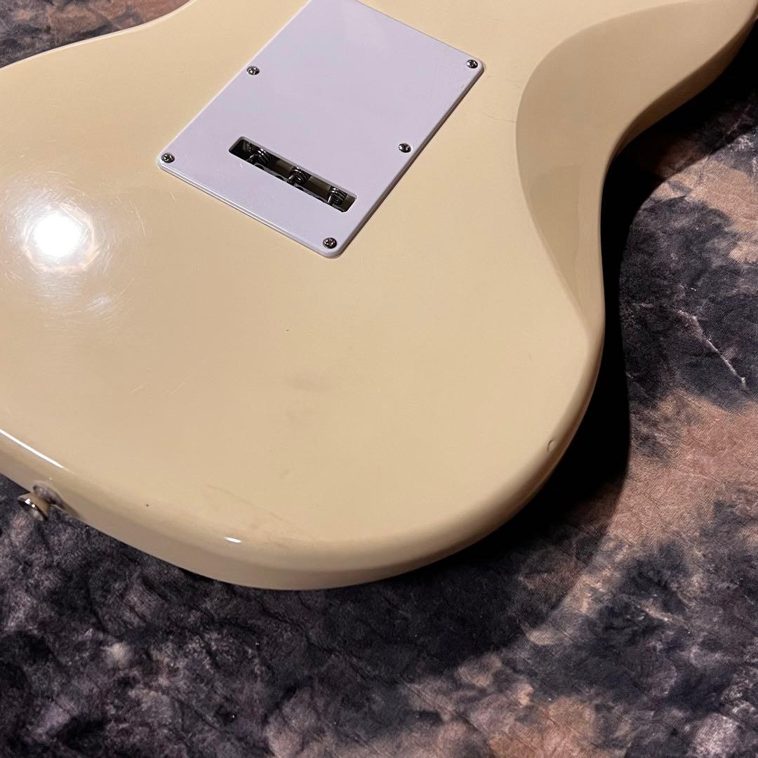 Vintage ムスタング エレキギター クリーム色 管AK