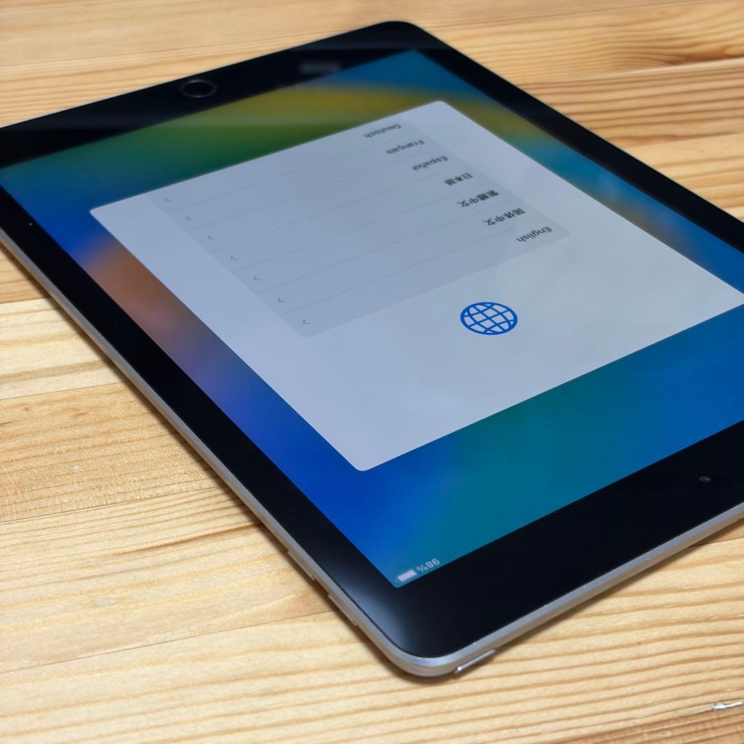 iPad 第5世代 128GB 10020c