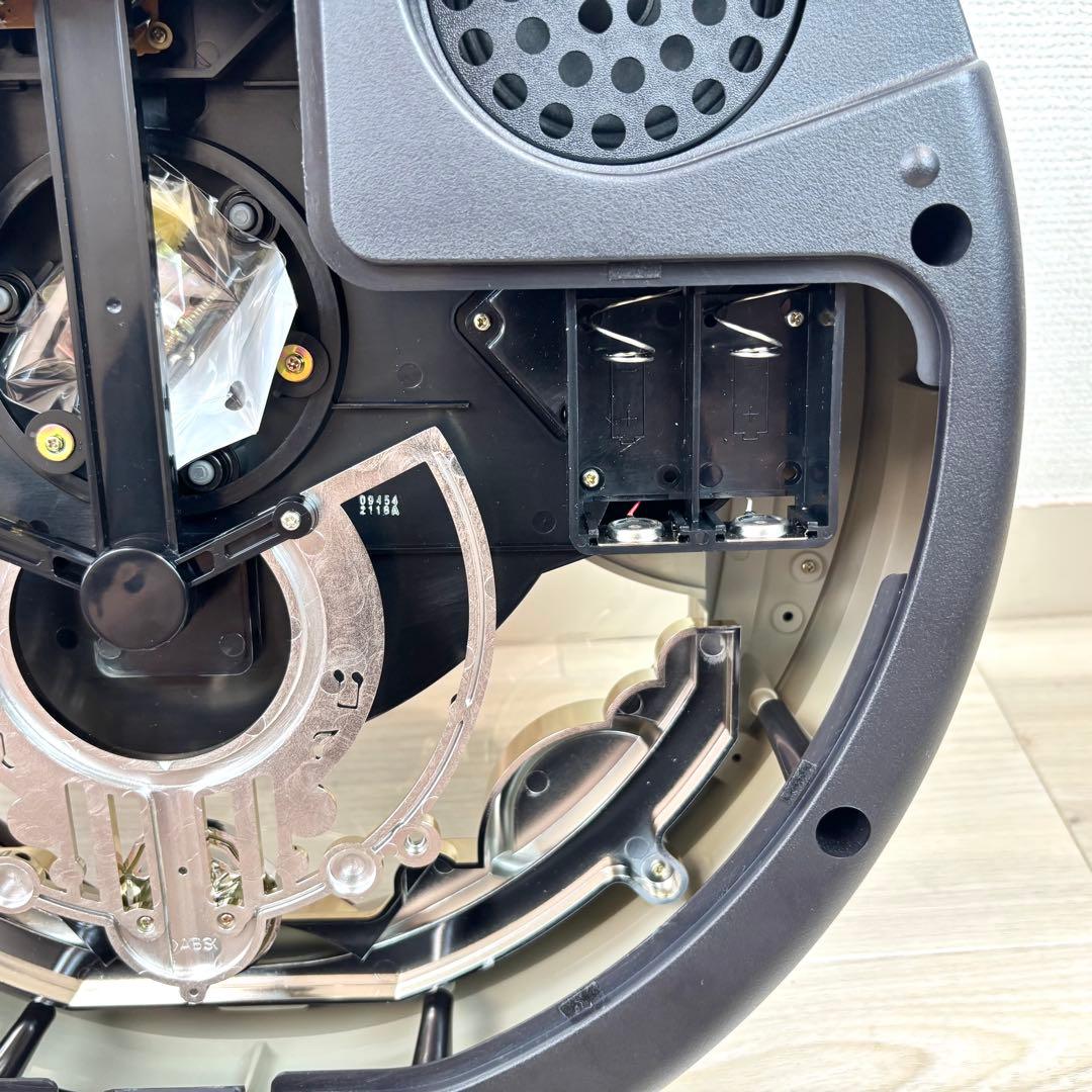 【希少品】SEIKO 電波からくり時計 RE553B