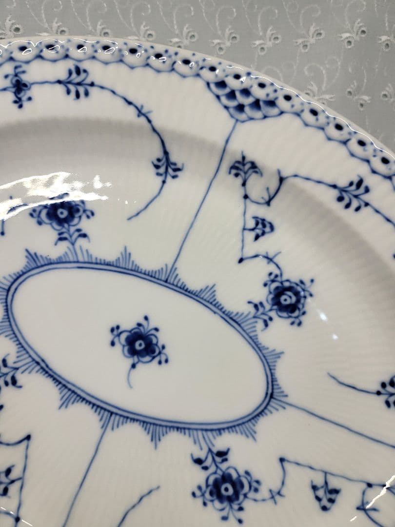 ロイヤルコペンハーゲン ブルーフルーテッド オーバルプレート 30 皿