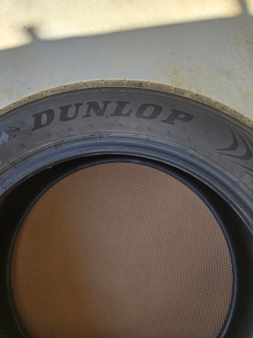 ダンロップ　SP SPORT MAXX 225/55R19 4本 送料込み