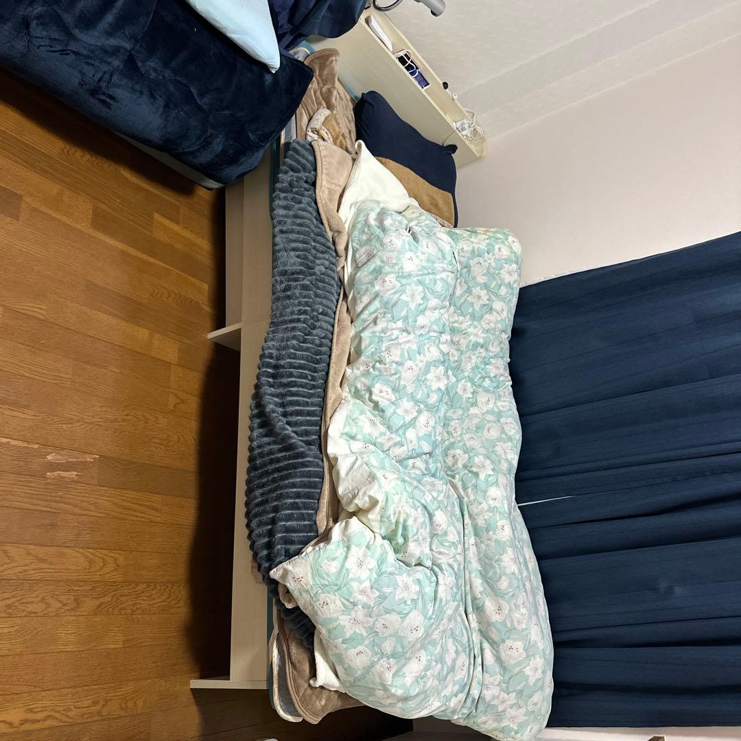 シングル木製ベッドフレーム 充電ポート付き