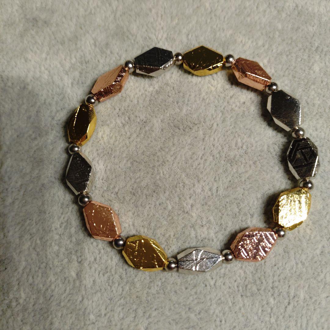 ギベオン隕石(鑑定書付き)天然石パワーストーンブレスレット