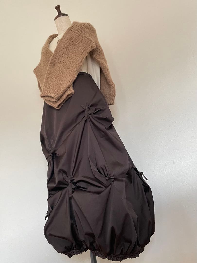 【エイココンドウ】EIKO KONDOアシンメトリーバルーンリボンスカート