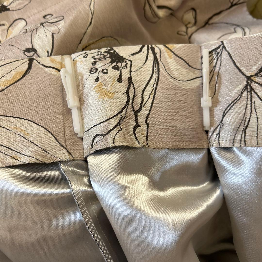 美品日本製1級遮光　形状記憶　花柄 9ドレープカーテン2枚セット防音遮熱保温