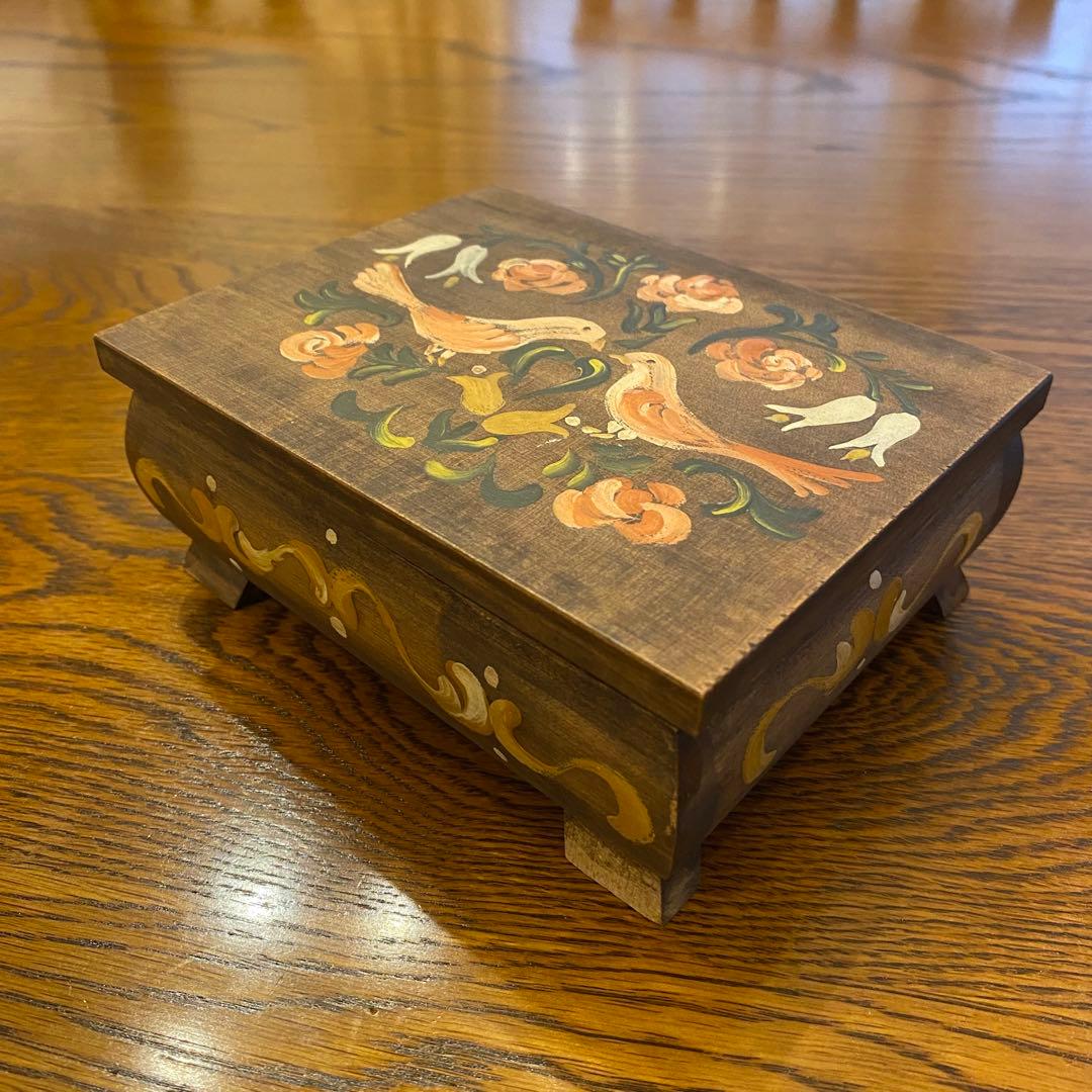 リュージュ　オーストリア製　オルゴール　アンティーク　幸せの鳥　ハンドメイド